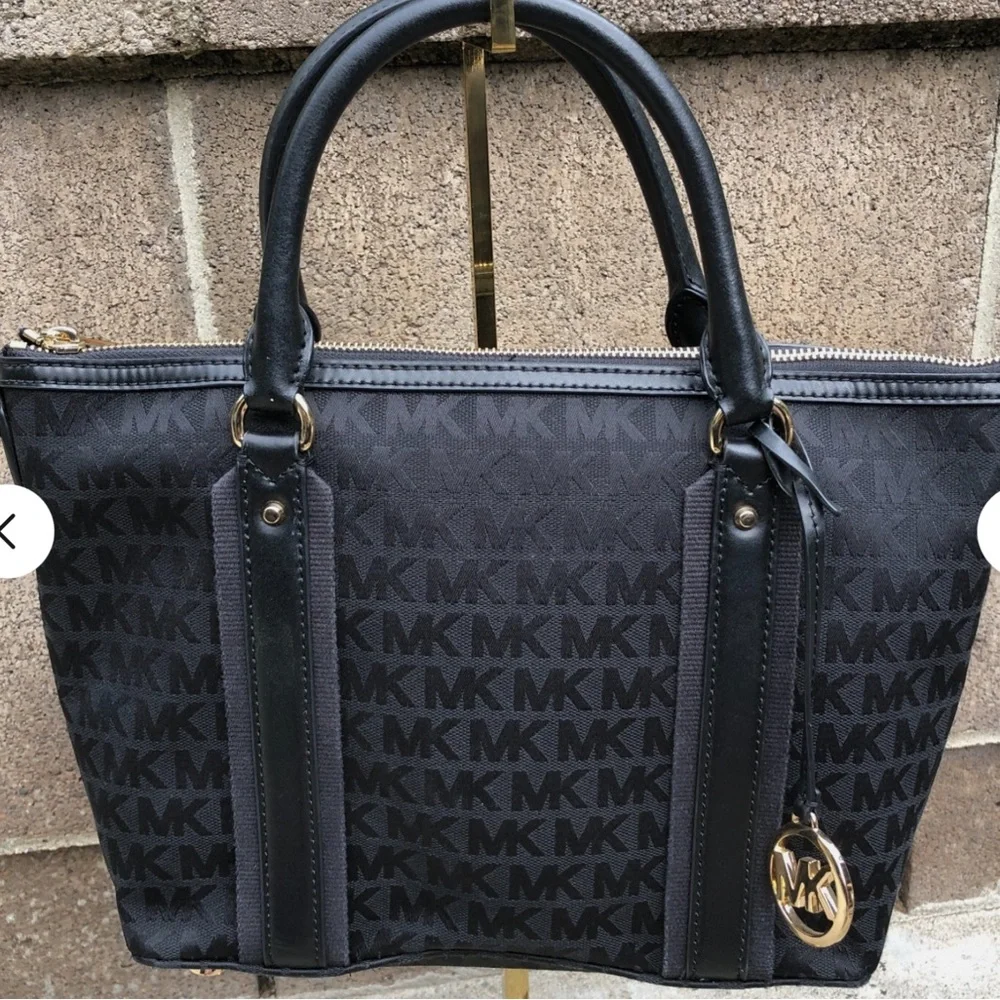 🖤Michael Kors Signature Griffin Jacquard Satchel Crossbody Newer Handbag - Picture 3 of 15